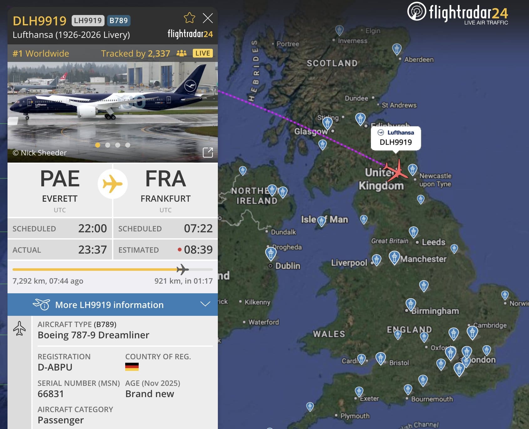Ruta del avión camino a Alemania pasando por Reino Unido