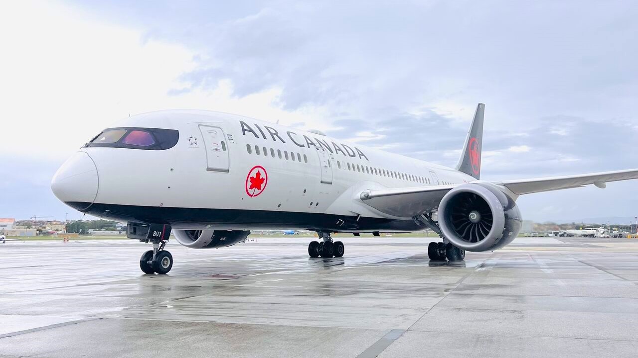 Un piloto de Air Canada voló durante 17 años con una licencia falsa y transportó decenas de miles de pasajeros