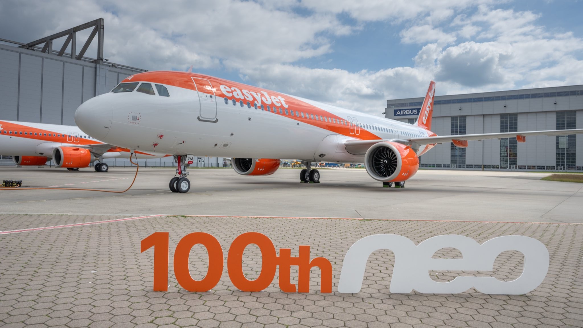 La aerolínea low-cost easyJet recibe su Airbus NEO número 100
