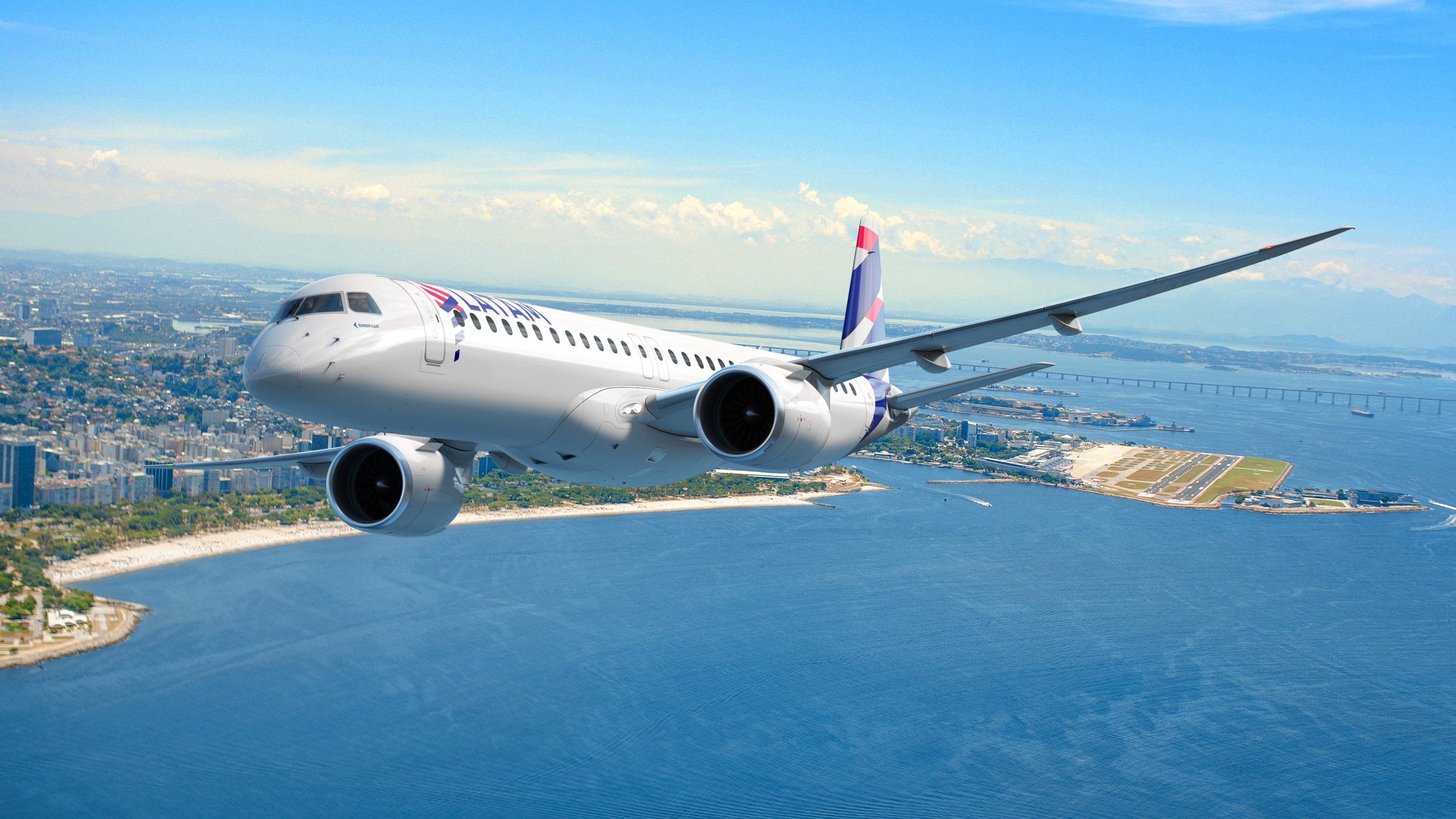 LATAM Airlines y Embraer han anunciado un acuerdo histórico para la incorporación de aeronaves de la familia E2.