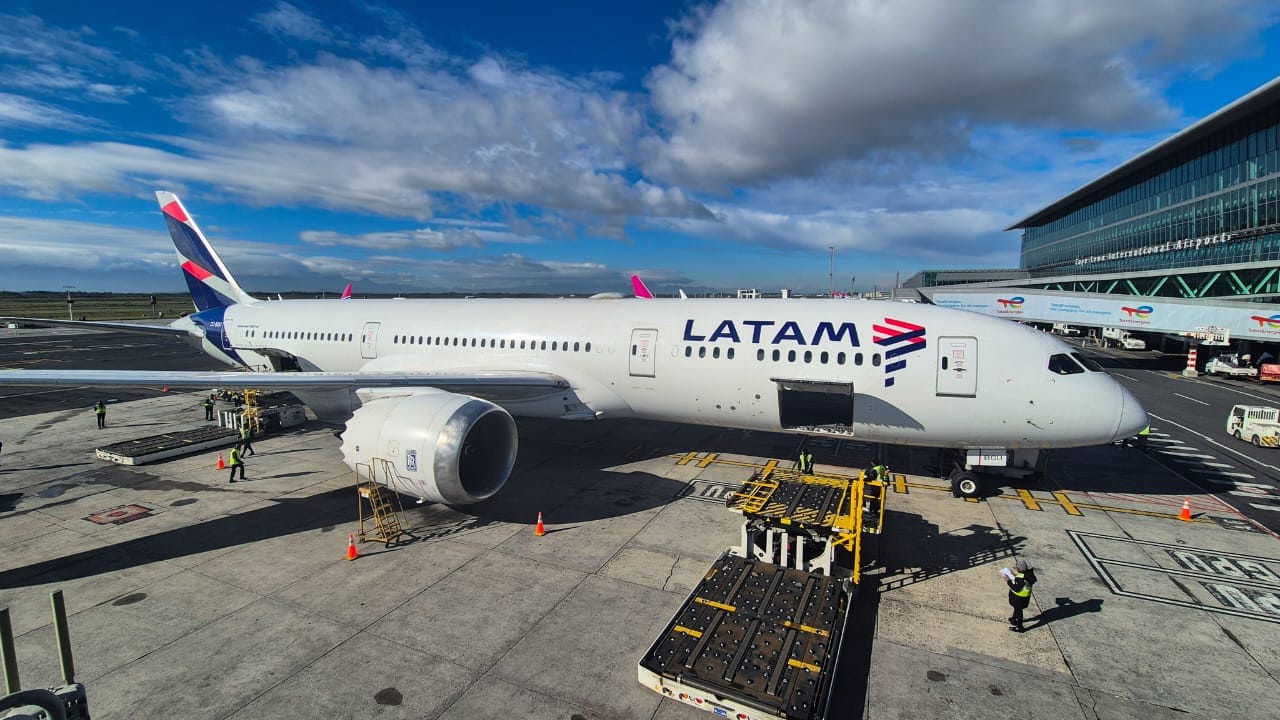 Latam Airlines comenzó a volar desde San Pablo a Ciudad del Cabo