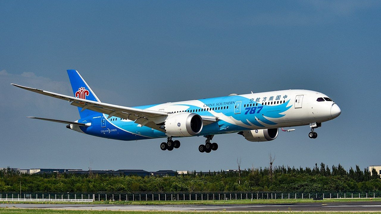 Boeing 787-9 Dreamliner China Southern