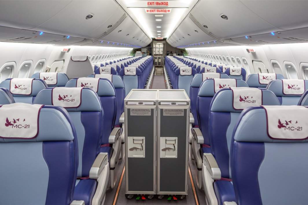 Interior del avión MC-21
