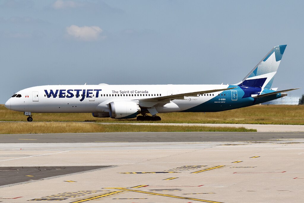 Boeing 787-9 Dreamliner WestJet