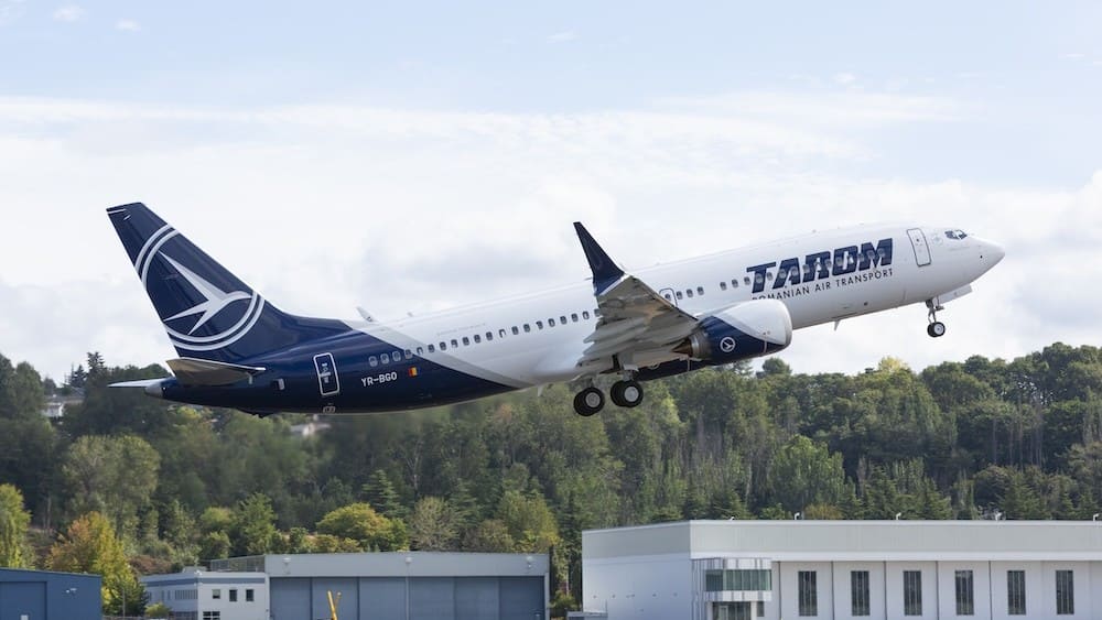La aerolínea rumana TAROM recibe su primer Boeing 737 MAX 8