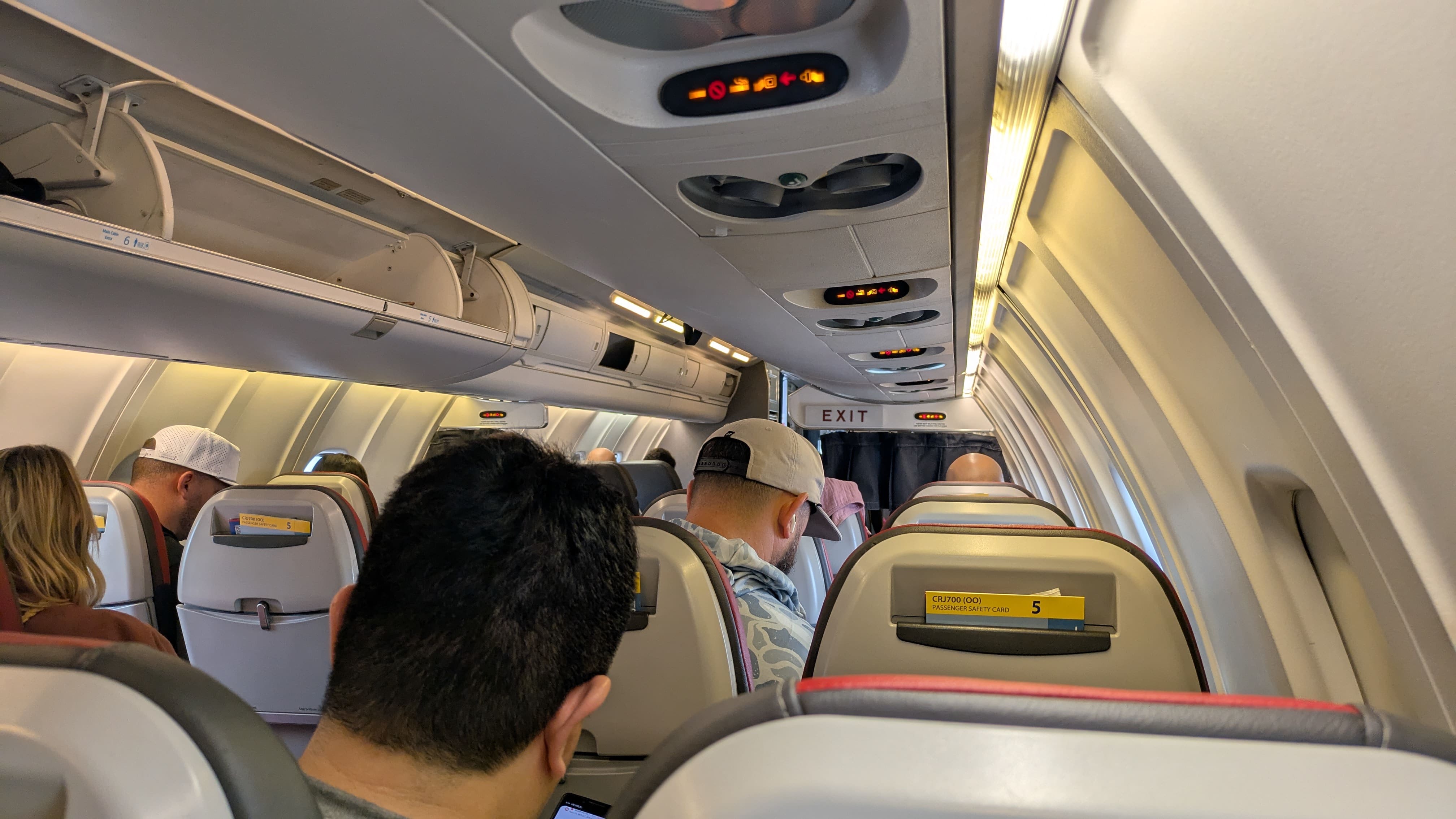 Cabina del avión de American Airlines