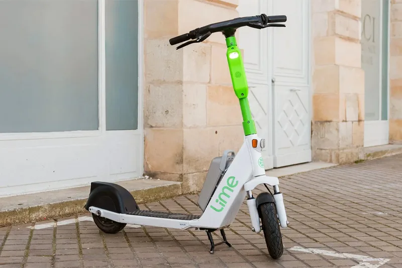 Scooter Lime en Praga