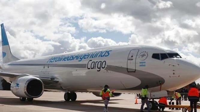 Boeing 737 Aerolíneas Argentina carguero