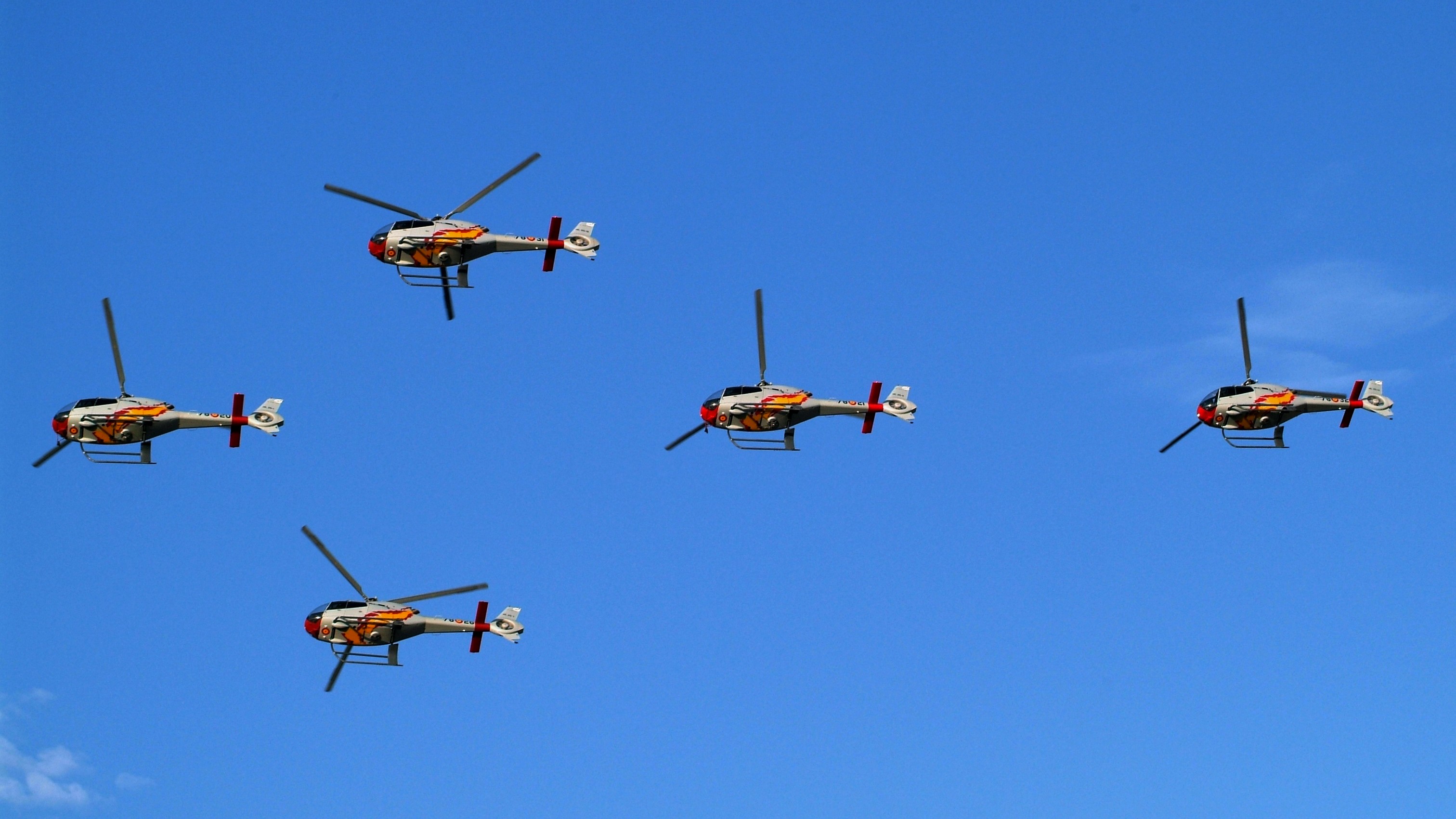 Helicóperos de la Patrulla Aspa española
