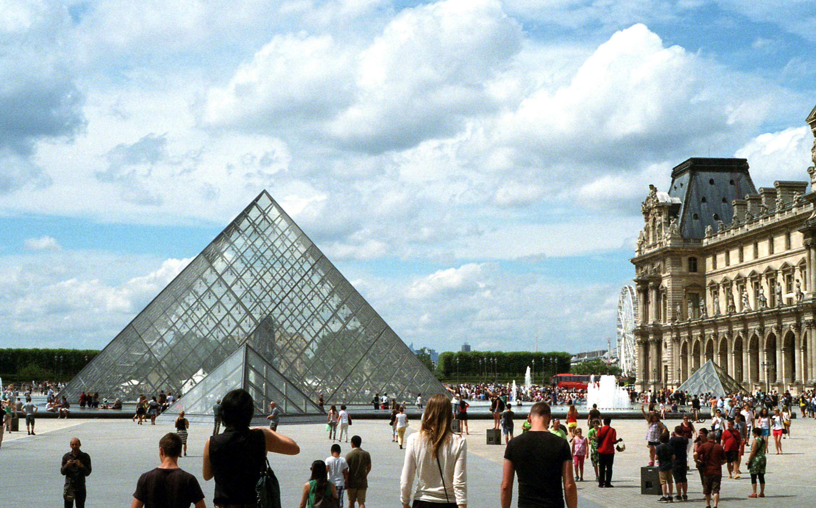 Museo del Louvre