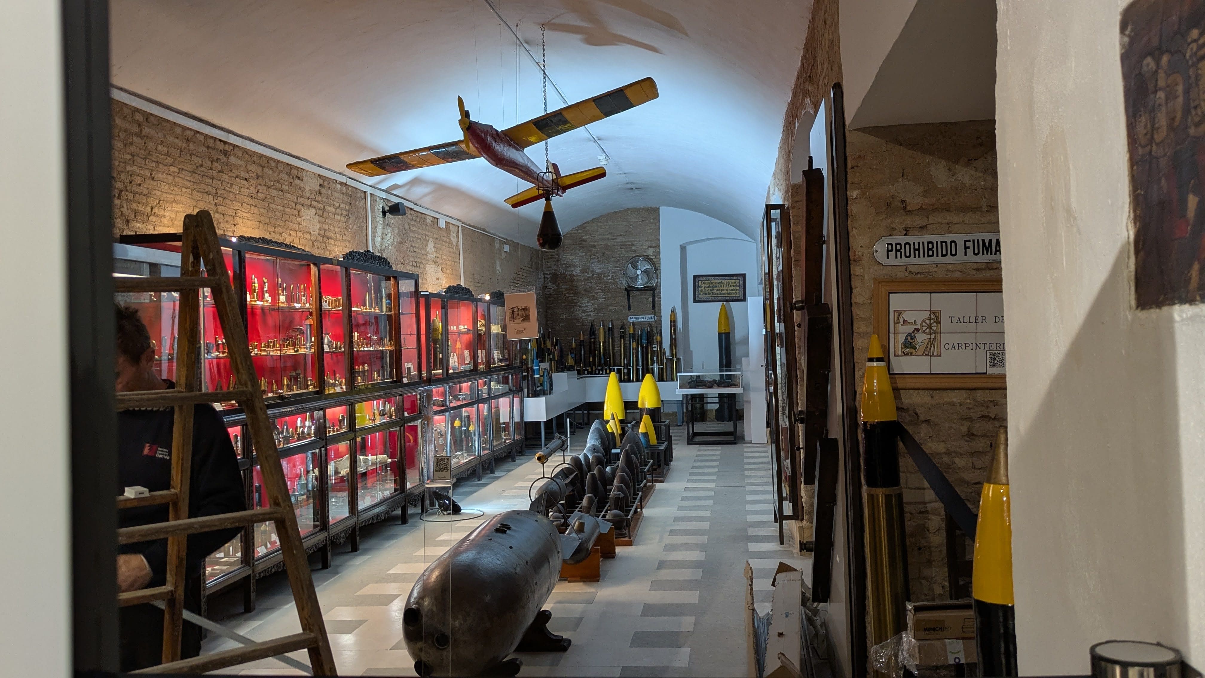 Interior del Museo Histórico Militar de Sevilla