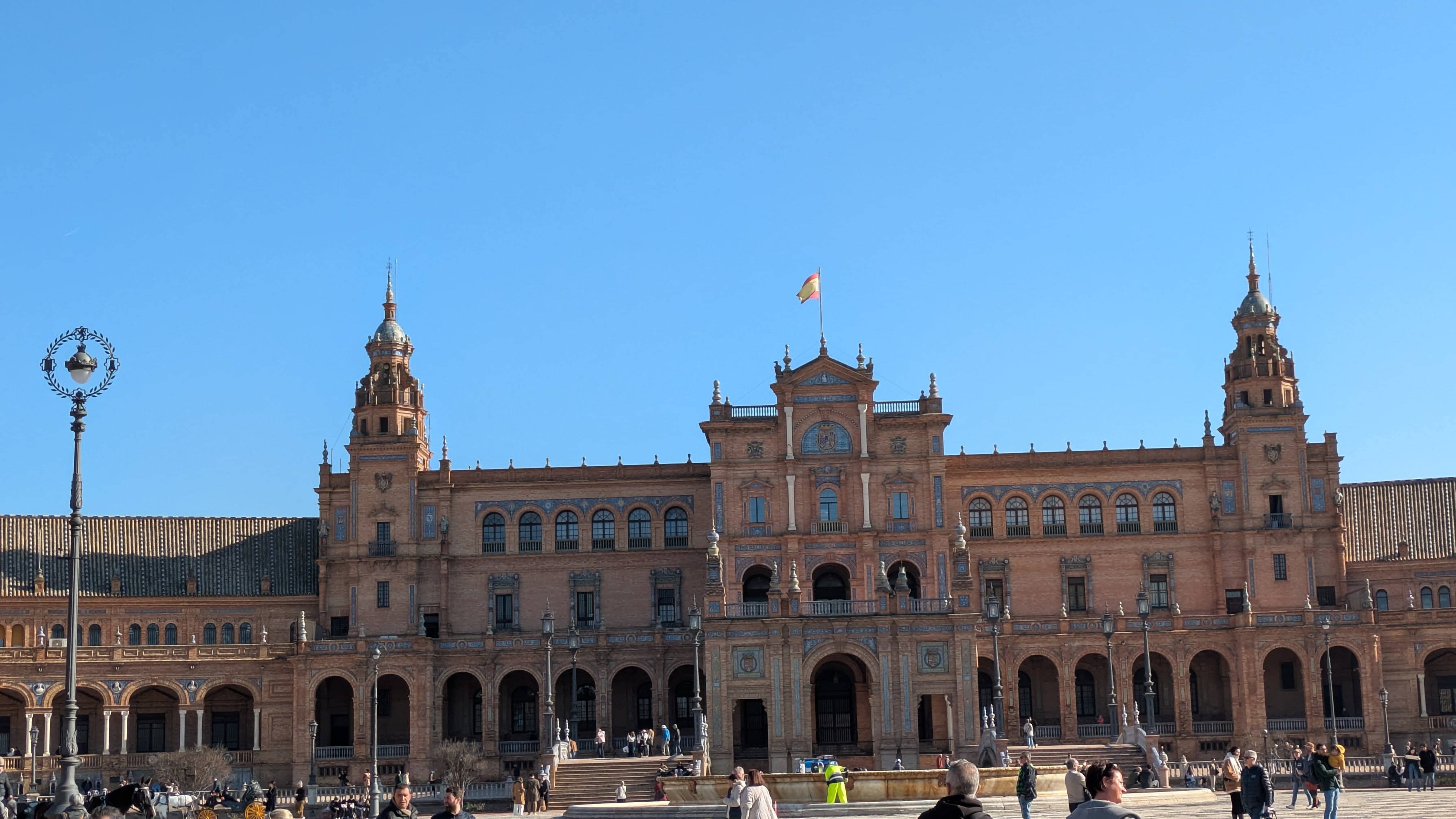 Fachada del Museo Histórico Militar de Sevilla