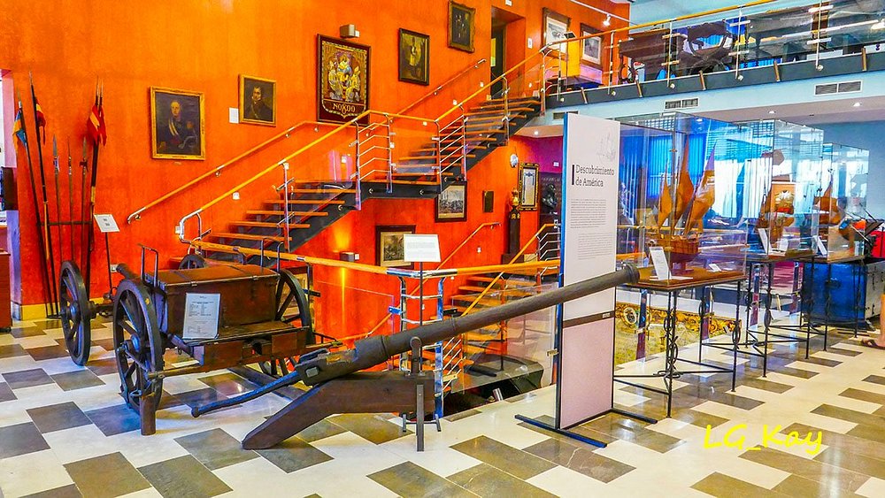 Museo historico militar de sevilla