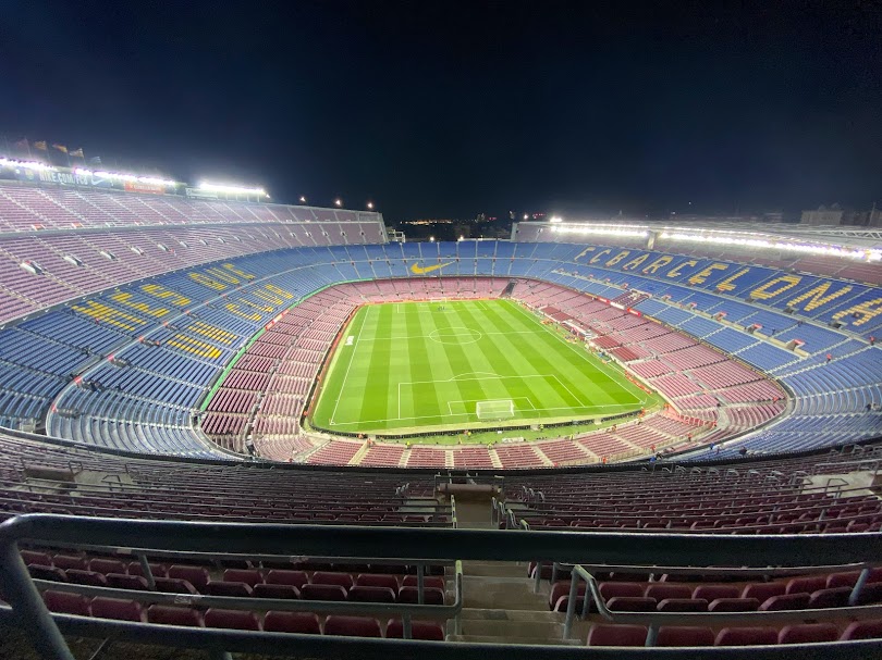 Camp-Nou-vacio